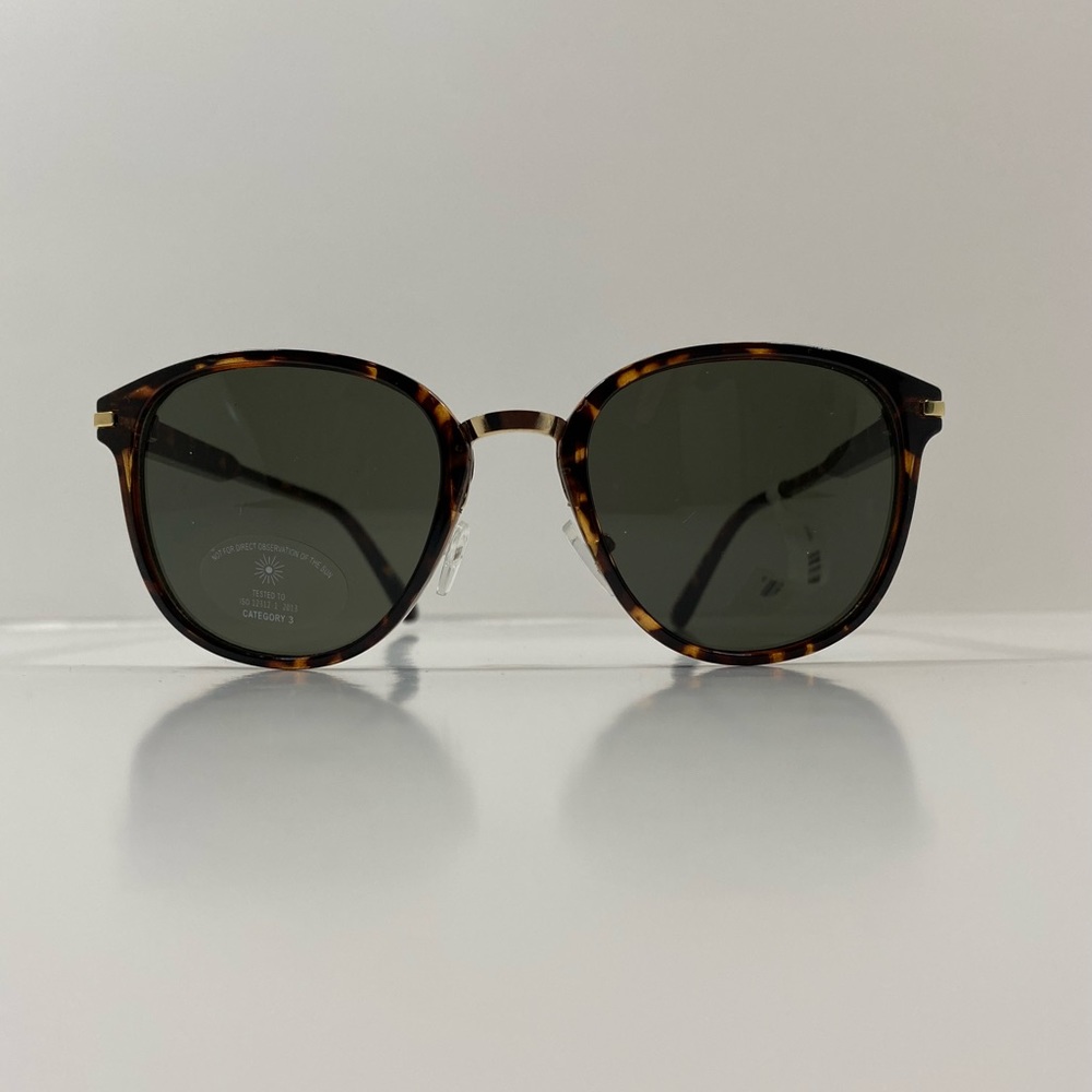Women's Sunglasses New Tag Leopard Brown Frame Black Lens Light Weight Durable